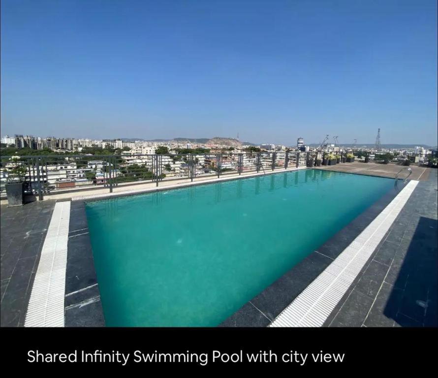 جايبور Sheesh Mahal - Family Studio Apt W Pool المظهر الخارجي الصورة