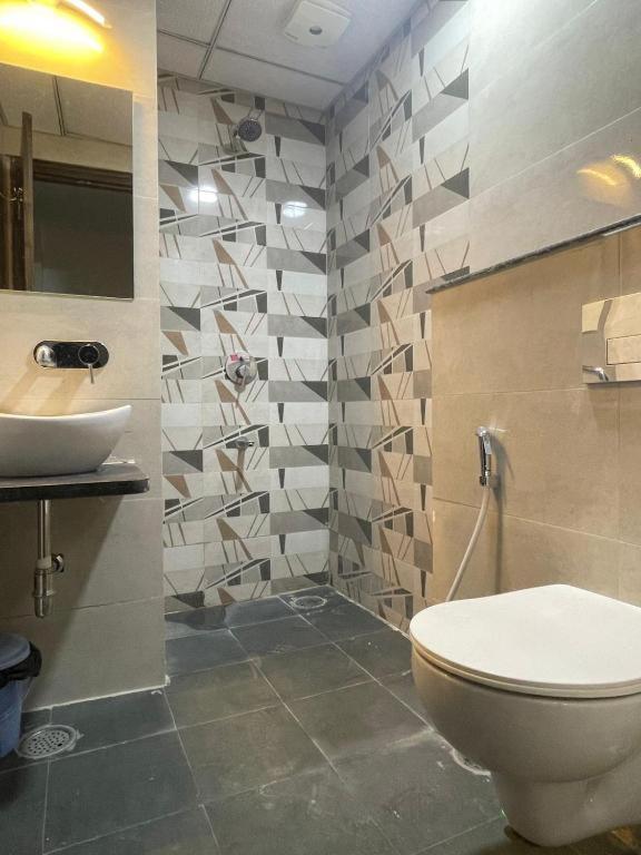 جايبور Sheesh Mahal - Family Studio Apt W Pool المظهر الخارجي الصورة